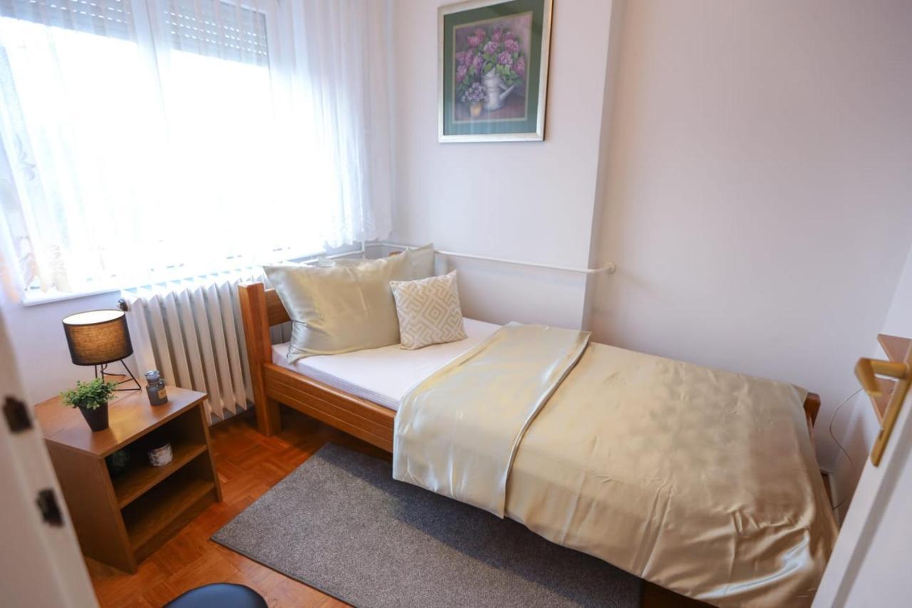 Apartman Zita 오시예크 외부 사진