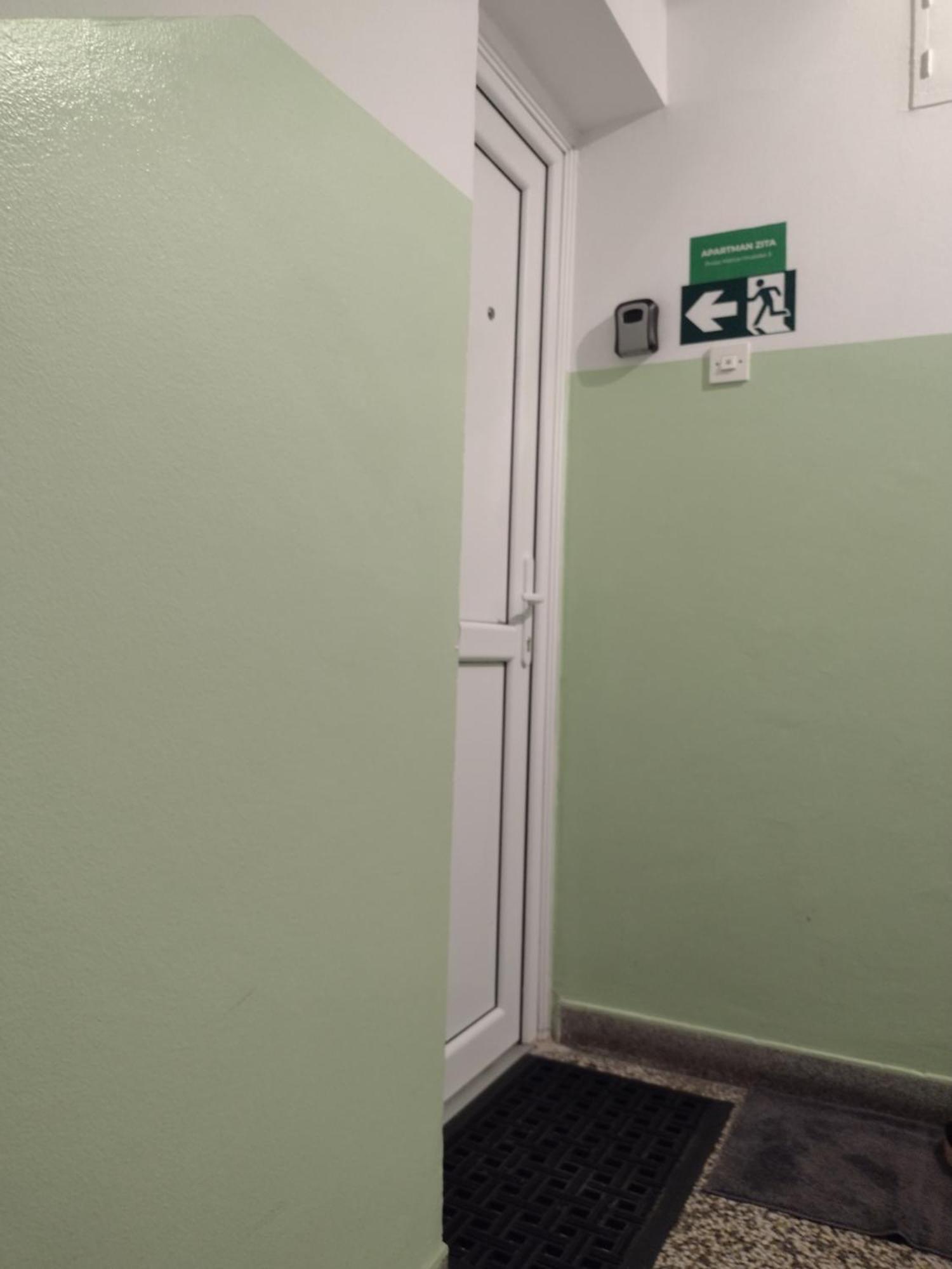 Apartman Zita 오시예크 외부 사진